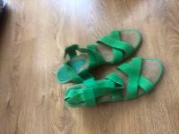 Лот: 13945657. Фото: 2. Босоножки New Yorker. Женская обувь