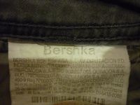 Лот: 7193601. Фото: 4. джинсы Bershka р.40-42 серые. Красноярск
