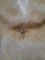 Лот: 6472952. Фото: 2. Меховая желетка. Женская одежда