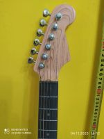 Лот: 25899635. Фото: 2. Гитара детская 70 см. Музыкальные инструменты