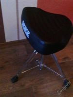 Лот: 2642120. Фото: 2. Стул для игры на ударной Peace. Музыкальные инструменты и оборудование