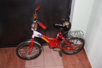 Лот: 5652834. Фото: 2. велосипед с дополнительными колесиками