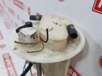 Лот: 20899116. Фото: 3. Насос топливный Toyota Vitz SCP90... Авто, мото, водный транспорт
