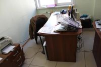 Лот: 11412071. Фото: 2. Стол компьютерный. Офисная мебель и домашние кабинеты