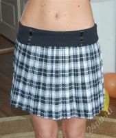 Лот: 361380. Фото: 2. Юбочка в клетку. Женская одежда