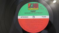 Лот: 14982386. Фото: 5. Ratt ‎– Invasion Of Your Privacy