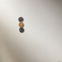 Лот: 16747797. Фото: 2. Три зарубежные монеты одним лотом. Монеты