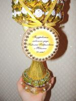 Лот: 6372092. Фото: 2. Кубок юбилейный из конфет золотая... Сувениры
