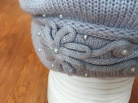 Лот: 25885630. Фото: 2. Серая женская шапка . Женская одежда