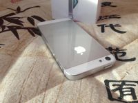 Лот: 3736594. Фото: 4. белый iPhone 5 16GB (в идеальном...