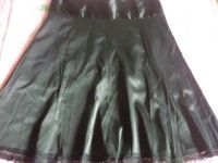 Лот: 2261759. Фото: 2. юбка атласная б/у р.46 черная. Женская одежда