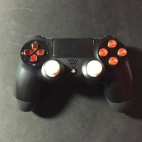 Лот: 4910426. Фото: 2. Dualshock 4 Modded Gold Buttons... Игровые приставки, консоли, видеоигры