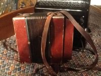 Лот: 3806774. Фото: 2. Гармонь Тульская 1945 г. Музыкальные инструменты