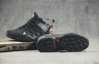 Лот: 14958286. Фото: 2. Кроссовки Adidas AX2 Hight. Мужская обувь
