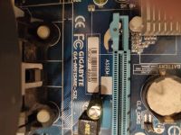 Лот: 19622212. Фото: 3. Материнская плата Gigabyte GA-M61SME-S2... Компьютеры, оргтехника, канцтовары