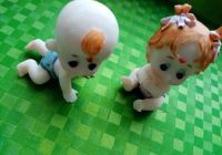 Лот: 21109037. Фото: 2. 2 фигурки одного сюжета... Малыши... Сувениры