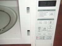 Лот: 25898964. Фото: 3. Микроволновка ** Starwind ** 20... Бытовая техника