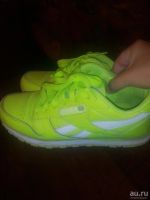 Лот: 8036749. Фото: 2. Кроссовки салатовые 36размер торг. Женская обувь
