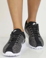 Лот: 12072663. Фото: 2. Кроссовки Nike. Женская обувь