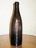 Лот: 8967345. Фото: 3. Бутылка Трехгорное 1910 г.. Коллекционирование, моделизм