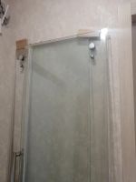 Лот: 20740356. Фото: 3. Стеклянная перегородка для душа. Красноярск