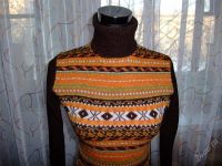 Лот: 2492928. Фото: 2. Теплый шерстяной свитер в этно-стиле... Женская одежда