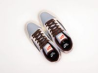 Лот: 24977261. Фото: 2. Кроссовки Nike SB Dunk Low x Travis... Женская обувь