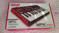 Лот: 16439636. Фото: 4. Midi-клавиатура Akai MPK Mini... Красноярск