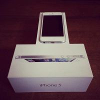 Лот: 3449514. Фото: 2. продам iPhone 5 16GB White. Смартфоны, связь, навигация