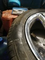 Лот: 16474975. Фото: 5. Резина r17 215/55 почти без пробега