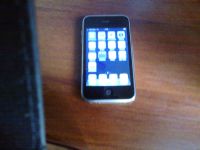 Лот: 3023279. Фото: 2. Iphone 3G 8GB Золотая крышка !. Смартфоны, связь, навигация