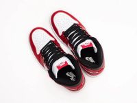Лот: 12684599. Фото: 3. Кроссовки Nike Air Jordan 1 High... Одежда, обувь, галантерея
