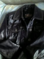 Лот: 10485329. Фото: 2. куртка кожаная очень стильная. Женская одежда