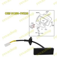 Лот: 21641301. Фото: 2. Кнопка двери багажника Huyndai-Kia... Автозапчасти