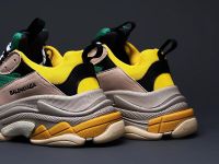 Лот: 12695342. Фото: 7. Кроссовки Balenciaga Triple S...