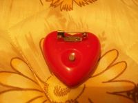 Лот: 6790335. Фото: 2. Сердечко сердце на булавке / возможен... Сувениры, подарки