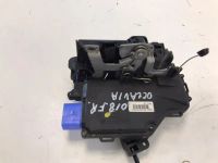 Лот: 21708344. Фото: 2. замок двери Skoda Octavia 1Z3. Автозапчасти
