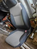 Лот: 10670479. Фото: 2. Сиденья Mitsubishi L200. Автозапчасти