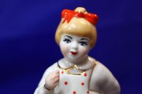 Лот: 19704503. Фото: 7. Статуэтка фарфор Девочка с собачкой...