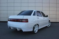 Лот: 6080202. Фото: 2. Задний бампер "RS" ВАЗ 2110. Автохимия, масла, тюнинг