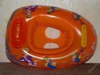 Лот: 1846610. Фото: 2. Надувной круг-лодка для малышей...