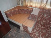 Лот: 9320346. Фото: 5. Диван + 2 уголка в отличном состояние...