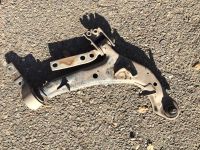 Лот: 10461383. Фото: 2. нижний правый рычаг nissan primera... Автозапчасти