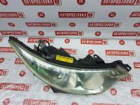 Лот: 20901103. Фото: 2. Фара ксеноновая Toyota Estima... Автозапчасти