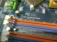 Лот: 4264009. Фото: 2. материнская плата Gigabyte GA-8ipe1000MK... Комплектующие