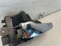 Лот: 24425399. Фото: 2. ручка двери внутренняя Mitsubishi... Автозапчасти