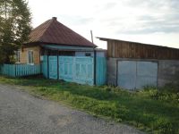 Лот: 10115798. Фото: 2. Дом с земельным участком в селе... Продажа