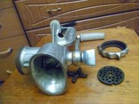 Лот: 4376879. Фото: 3. мясорубка чугунная СССР.. Домашний быт