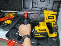 Лот: 19455916. Фото: 7. Аккумуляторный перфоратор Dewalt