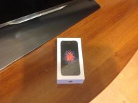 Лот: 10553010. Фото: 2. Новый Apple iPhone SE 32gb 32... Смартфоны, связь, навигация